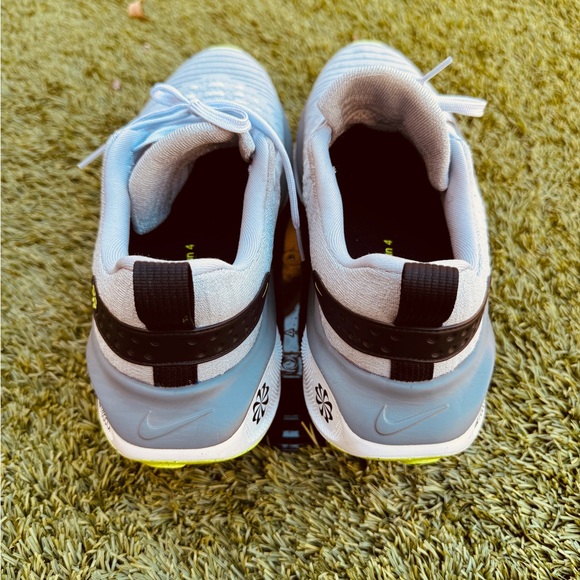 Nike React Infinity Run 4 Running Shoes – Men’s US 9.5 – Light Grey - Picture 3 of 7